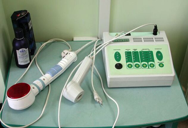 Апарат для фізіотерапії, що використовується при хронічному простатиті